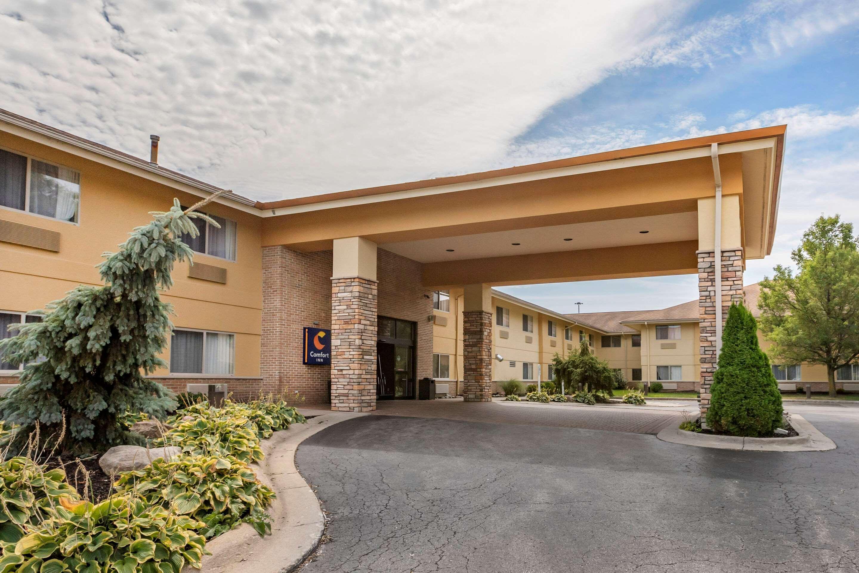 Comfort Inn Okemos - East Lansing Екстер'єр фото